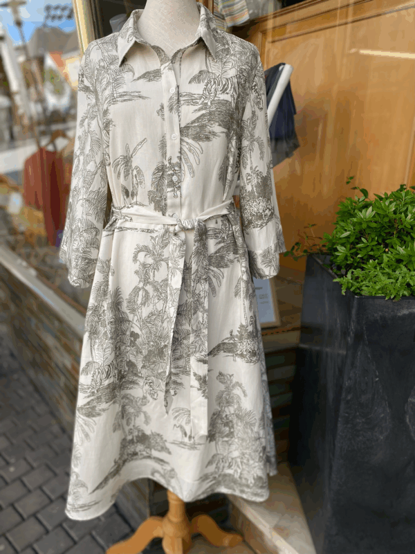 Kleid